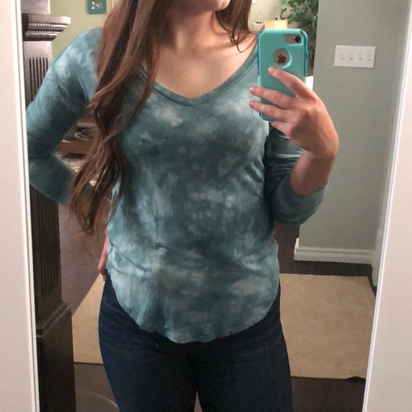 Blue tie dye soft and sexy long sleeve - Picture 1 of 5